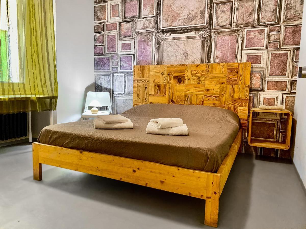 Tra Piazza Erbe E Piazza Bra Raffinata Maison Hotell Verona Exteriör bild