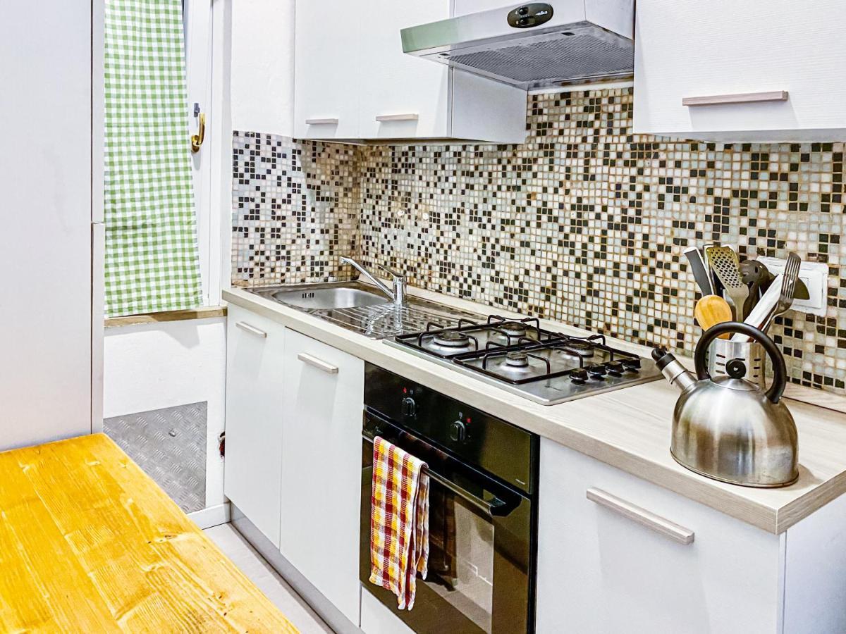 Tra Piazza Erbe E Piazza Bra Raffinata Maison Hotell Verona Exteriör bild