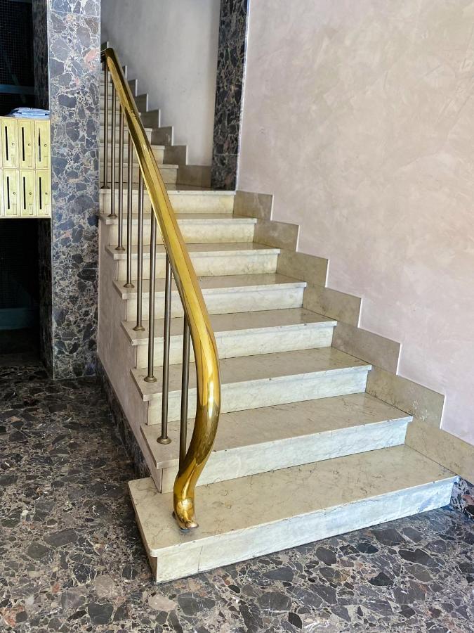Tra Piazza Erbe E Piazza Bra Raffinata Maison Hotell Verona Exteriör bild