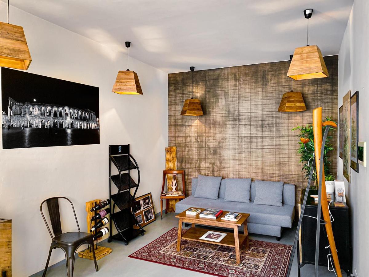 Tra Piazza Erbe E Piazza Bra Raffinata Maison Hotell Verona Exteriör bild