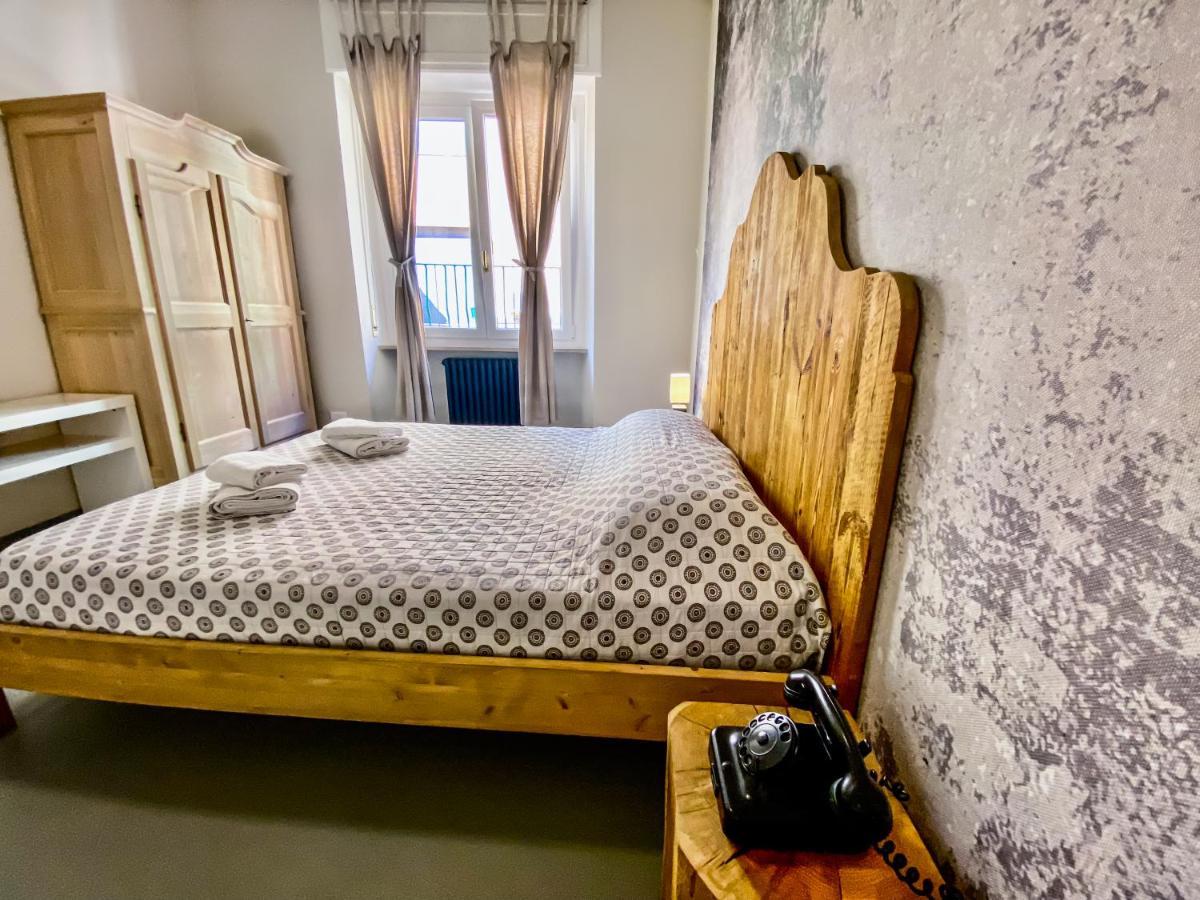 Tra Piazza Erbe E Piazza Bra Raffinata Maison Hotell Verona Exteriör bild