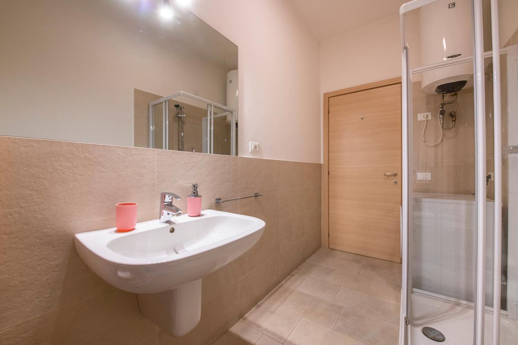 Tra Piazza Erbe E Piazza Bra Raffinata Maison Hotell Verona Exteriör bild